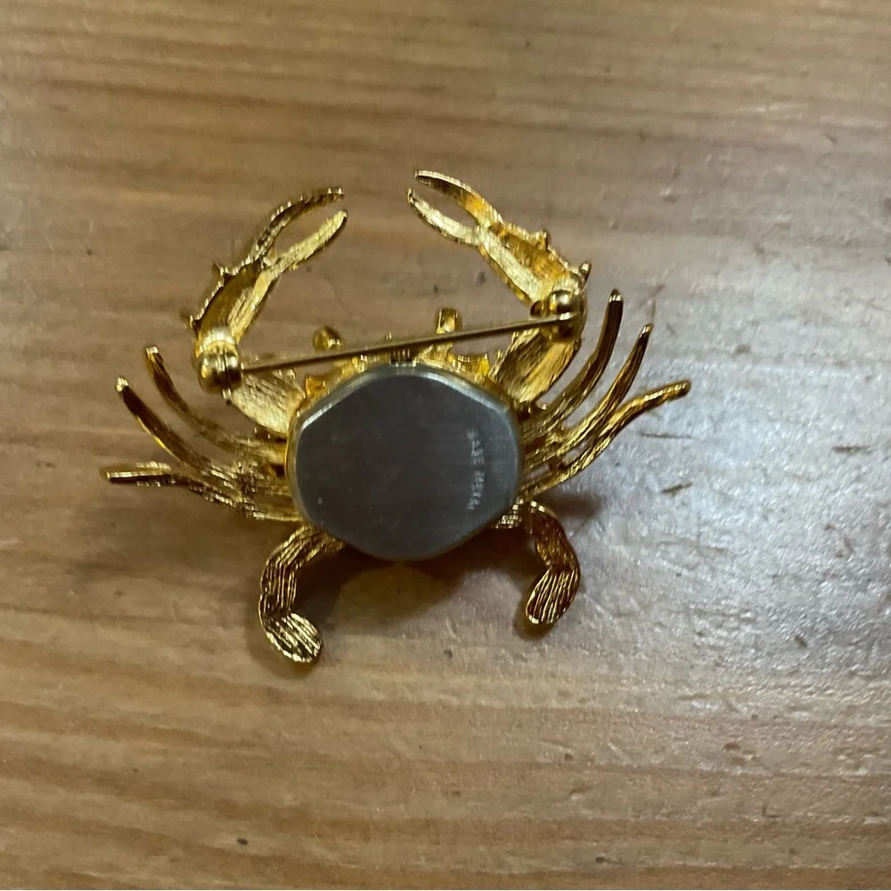 Kenneth Jay Lane: Crab blue Lapis gold/plated clear rhinestones watch brooch/pin